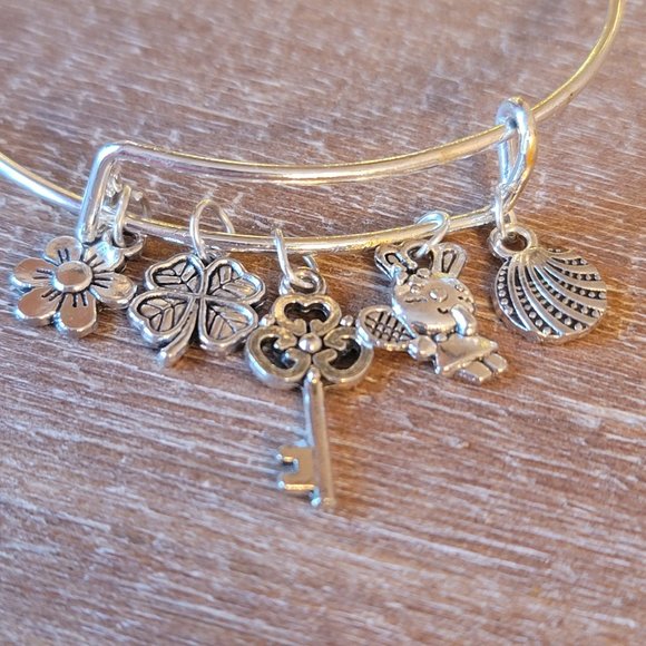 Wire Bangle Adjustable Expandable Charm Bracelet (hand-crafted) - Picture 2 of 2